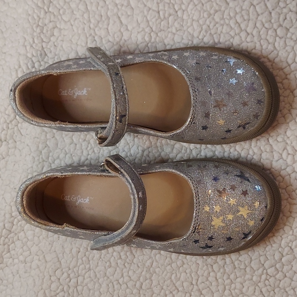 Cat & Jack Silver Glitter Dress Shoes